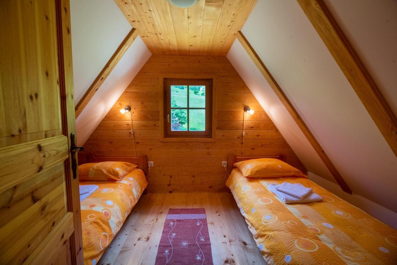 Cottages Kravanja Trenta Exterior foto